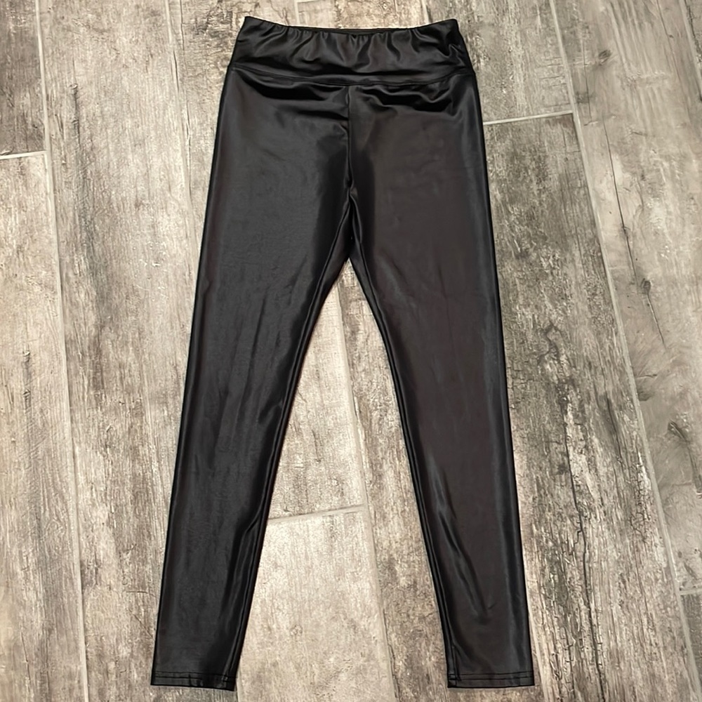 Wild Fable Faux Leather Legging Size Small